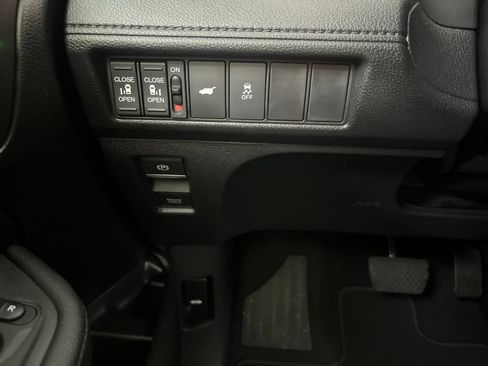 Used 2025 Honda Odyssey Sport-L image 56
