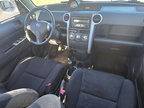Used 2006 Scion xB image 26