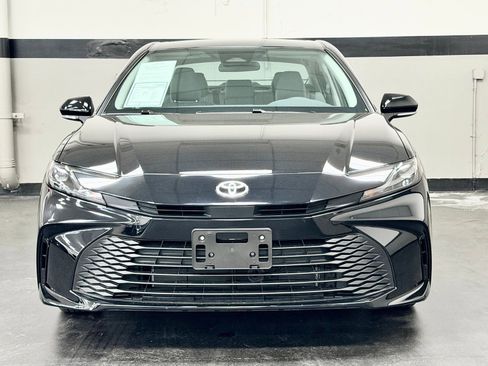 Used 2026 Toyota Camry LE FWD image 6