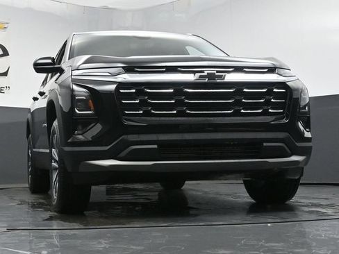 New 2026 Chevrolet Equinox LT w/ Safety and Technology Package FWD image 3