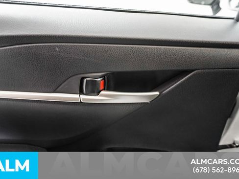 Used 2025 Toyota Camry LE image 48