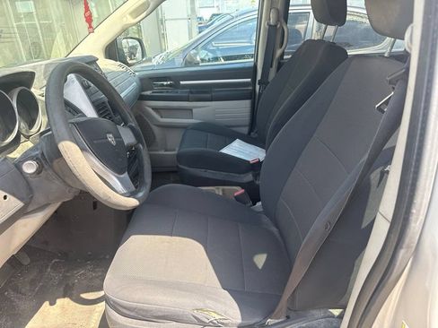 Used 2009 Dodge Grand Caravan SE w/ Climate Group FWD image 11