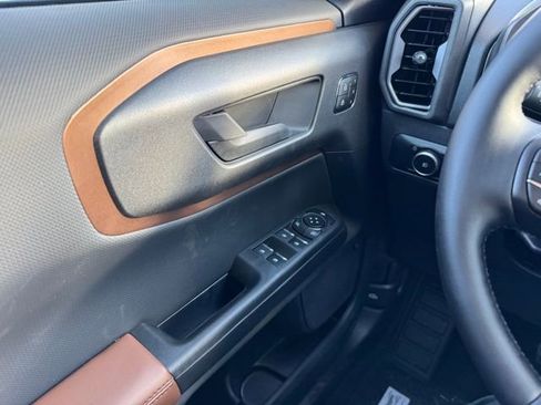 New 2026 Ford Bronco Sport Outer Banks w/ Outer Banks Tech Package+ AWD/4WD image 28