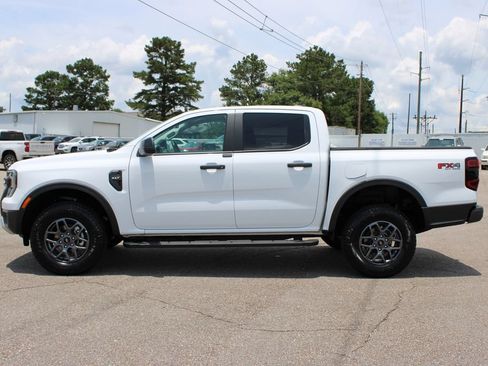 Used 2025 Ford Ranger XLT w/ FX4 Off-Road Package AWD/4WD image 3