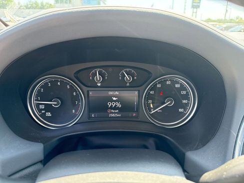 Used 2023 Buick Enclave Essence w/ Experience Buick Package image 15