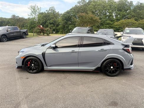 Used 2019 Honda Civic Type R image 8