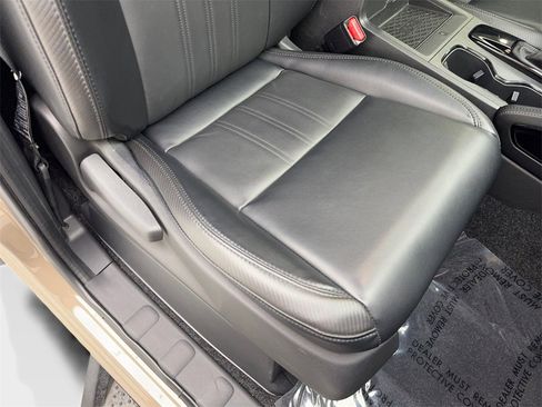 Used 2022 Nissan Frontier Pro-X w/ Pro-X Premium Package image 47