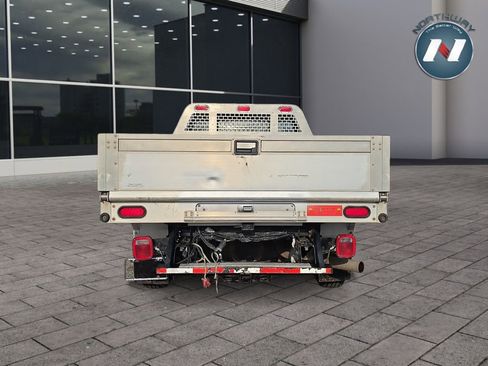 Used 2020 Ford F250 XL image 4