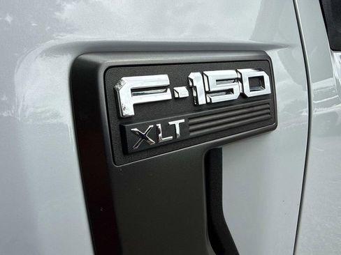 Used 2022 Ford F150 XLT w/ Equipment Group 302A High AWD/4WD image 13