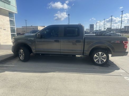 Used 2018 Ford F150 XL w/ Equipment Group 101A Mid image 11