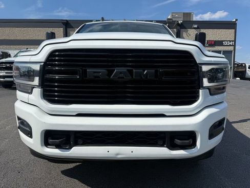 Used 2021 RAM 3500 Laramie AWD/4WD image 4