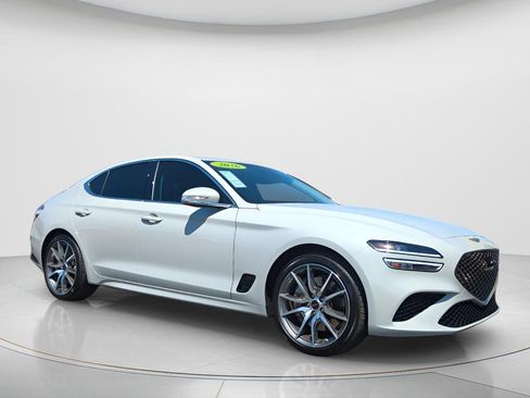 Used 2026 Genesis G70 2.5T image 3
