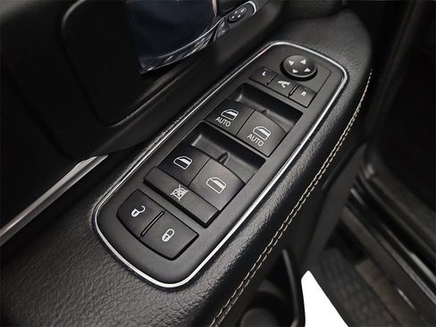 Used 2021 RAM 1500 Classic Warlock image 20