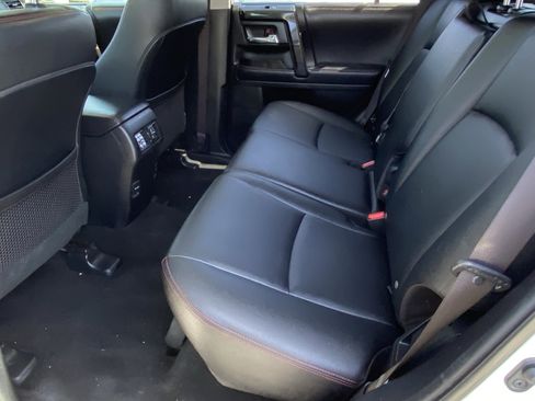 Used 2019 Toyota 4Runner TRD Off-Road Premium AWD/4WD image 25