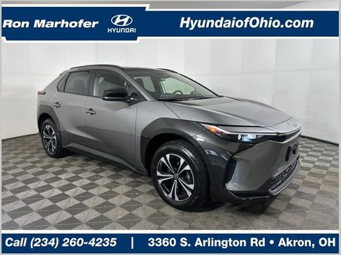 Used 2023 Toyota bZ4X XLE w/ Weather Package image 1