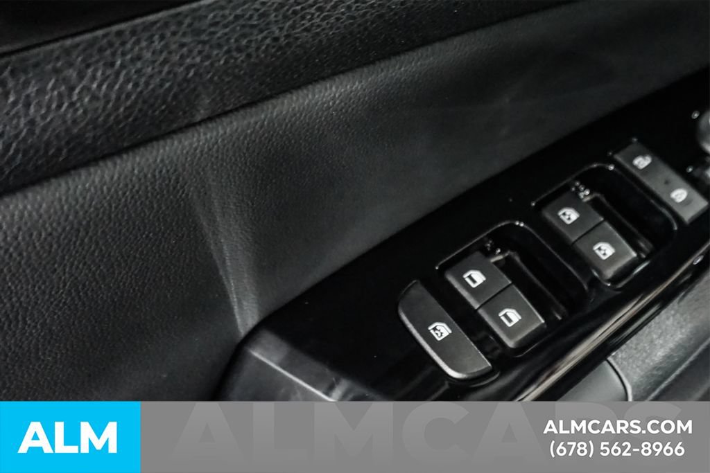 Used 2025 Kia Sportage EX w/ Premium Package FWD image 47