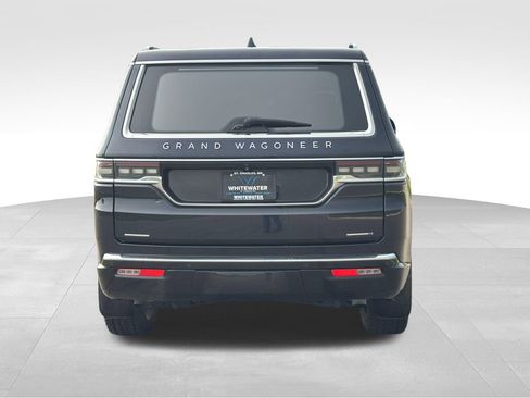 Used 2023 Jeep Grand Wagoneer Series III AWD/4WD image 25