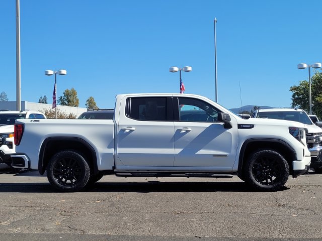 Used 2024 GMC Sierra 1500 Elevation w/ X31 Off-Road Package AWD/4WD image 5