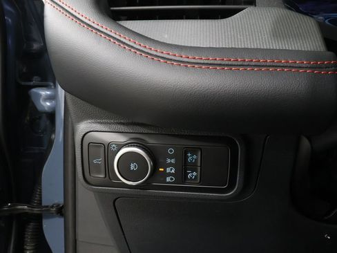 Used 2025 Ford Explorer ST-Line image 19