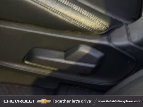 Used 2020 Ford Explorer XLT w/ Equipment Group 202A RWD image 32
