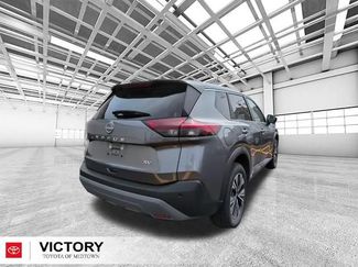 Used 2023 Nissan Rogue SV FWD video 3