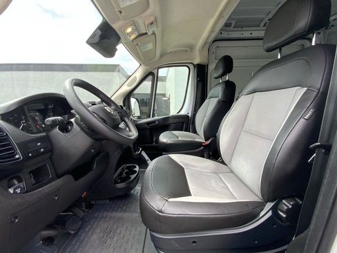 Used 2025 RAM ProMaster 3500 w/ Convenience Group FWD image 10