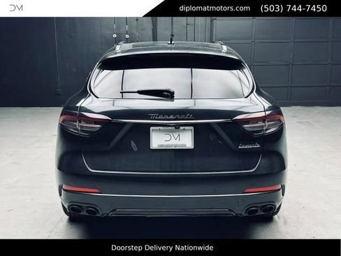 Used 2022 Maserati Levante GT AWD/4WD image 6