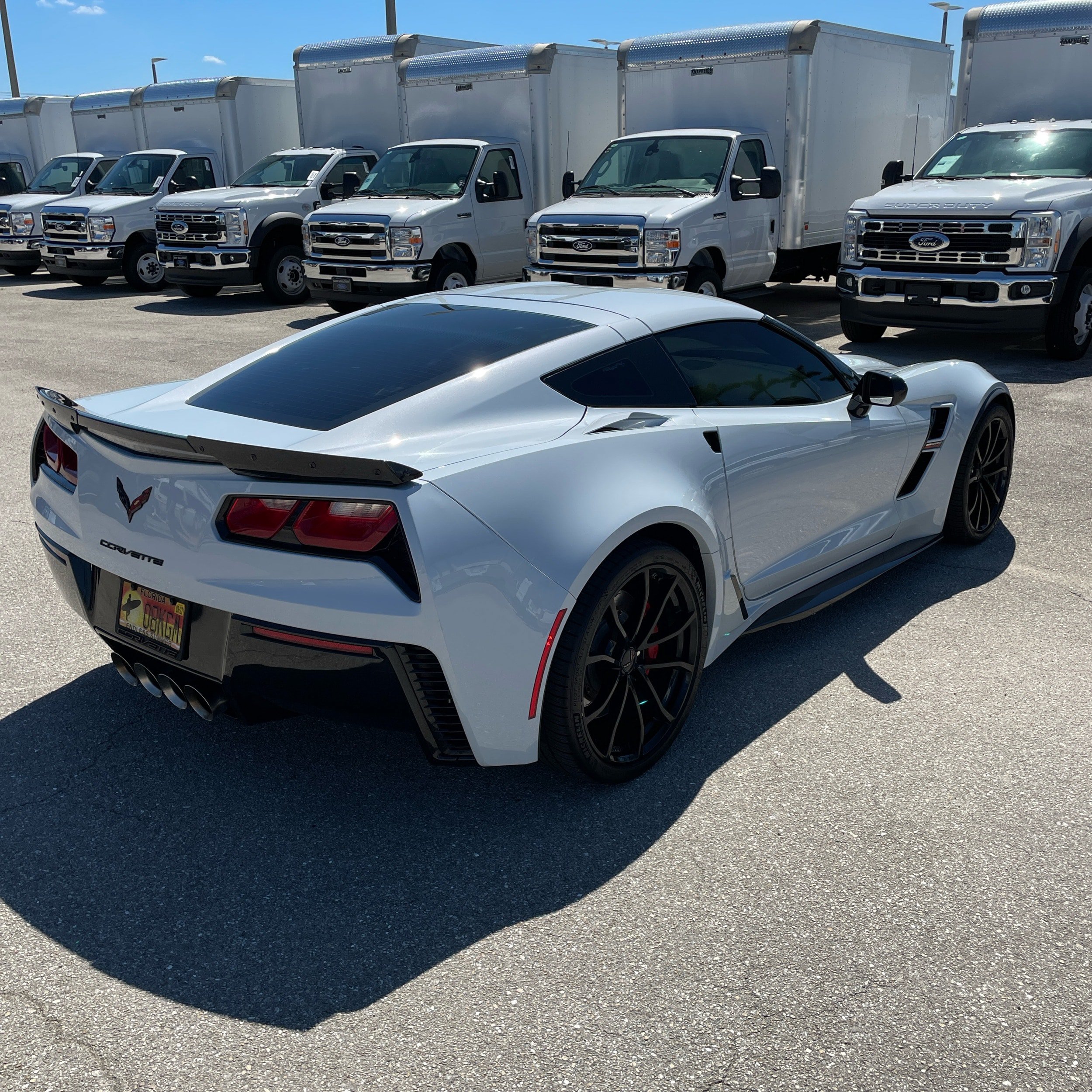 Used 2019 Chevrolet Corvette Grand Sport w/ Carbon Flash Badge Package RWD image 12