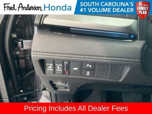 New 2026 Honda Odyssey Touring image 9