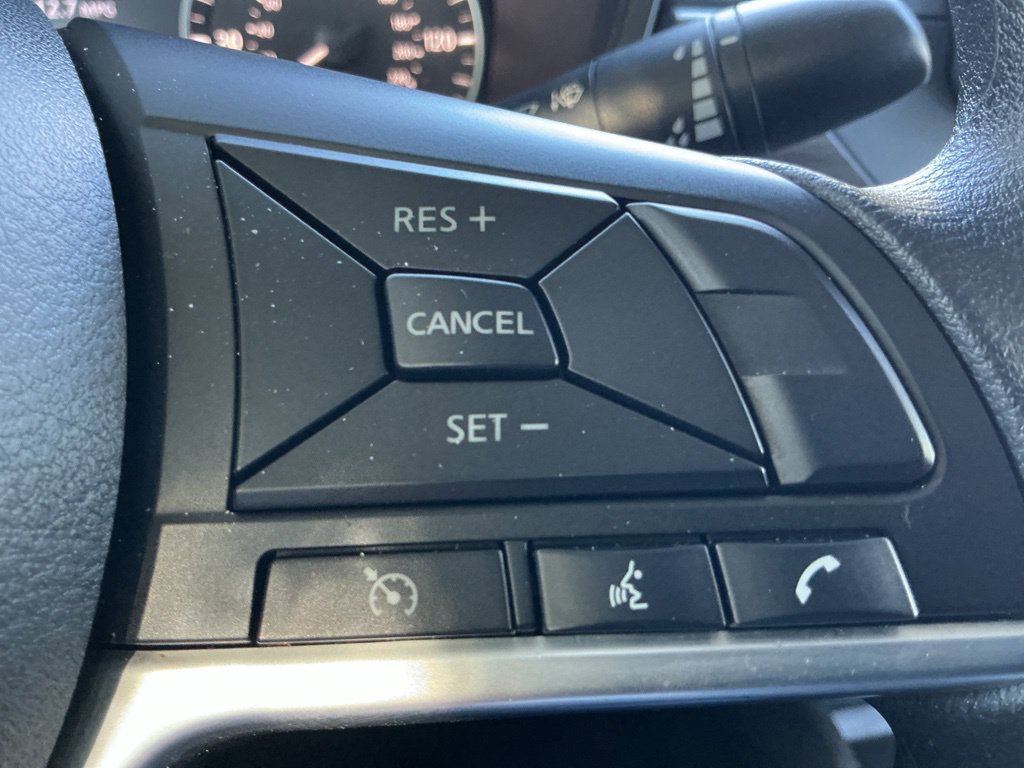 Used 2025 Nissan Altima 2.5 SV FWD image 23