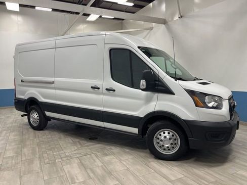 Used 2024 Ford Transit 250 148 Medium Roof Extended AWD w/ Load Area Protection Package image 1