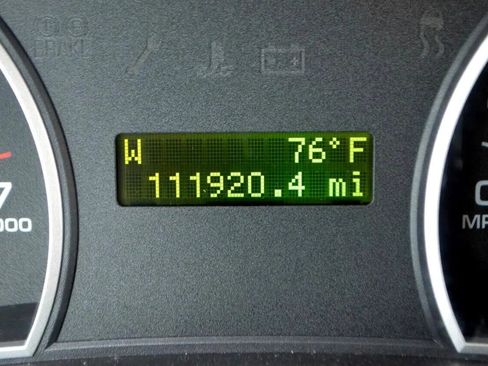 Used 2010 Ford Explorer XLT image 31