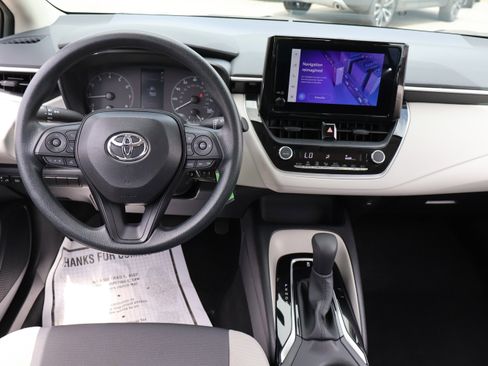 Used 2024 Toyota Corolla LE FWD image 19