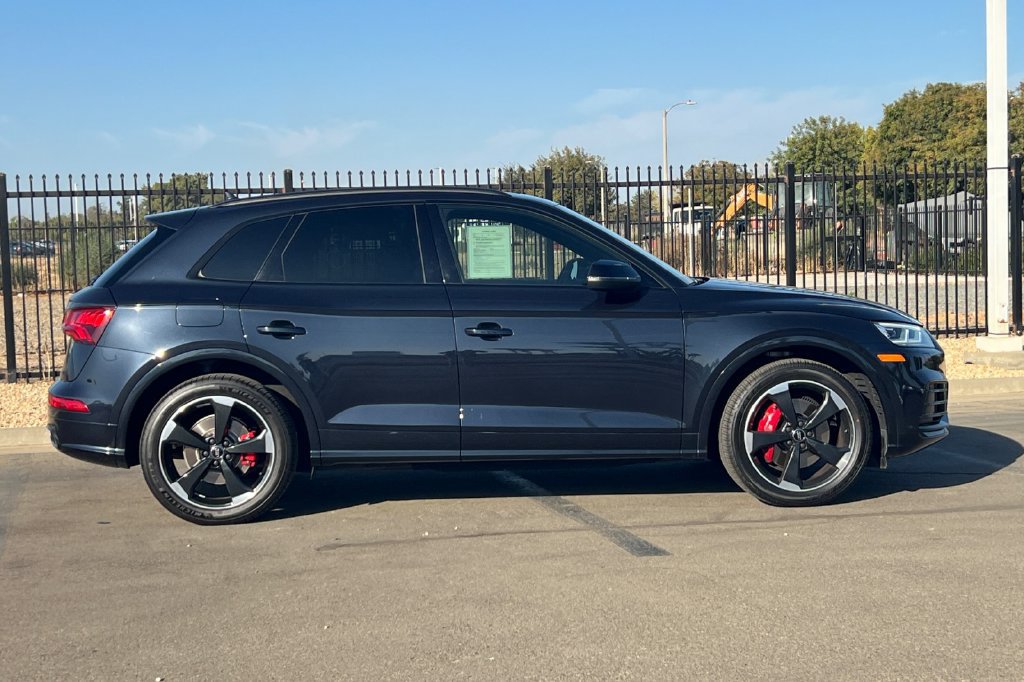 Used 2020 Audi SQ5 Premium Plus w/ Premium Plus Package AWD/4WD image 3
