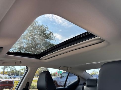 New 2025 Nissan Altima 2.5 SR w/ SR Premium Package image 23