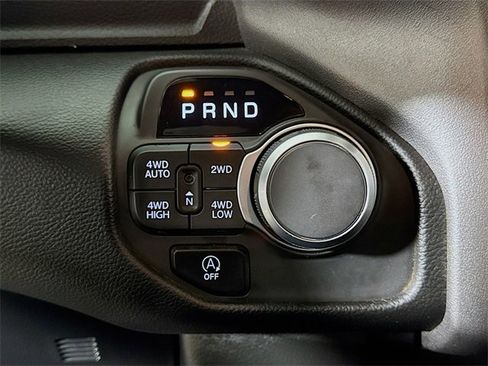 Used 2025 RAM 1500 Lone Star image 14