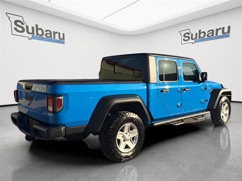 Used 2020 Jeep Gladiator Sport w/ Quick Order Package 24S image 7