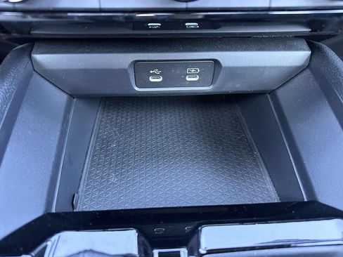 Used 2023 Honda Accord Sport image 25