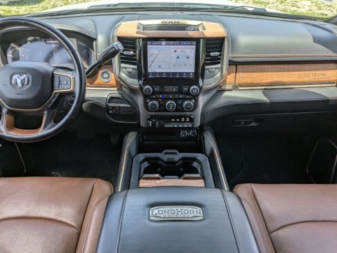 Used 2023 RAM 3500 Limited AWD/4WD image 13