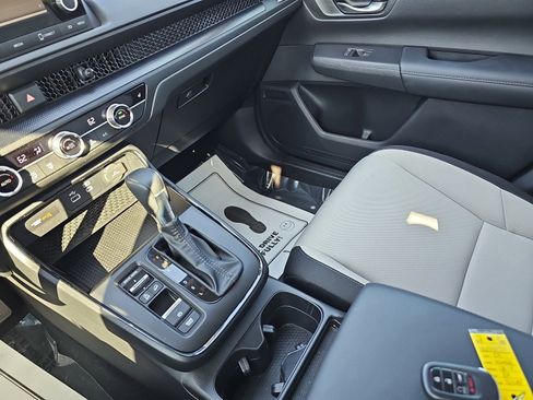 Used 2024 Honda CR-V EX image 24