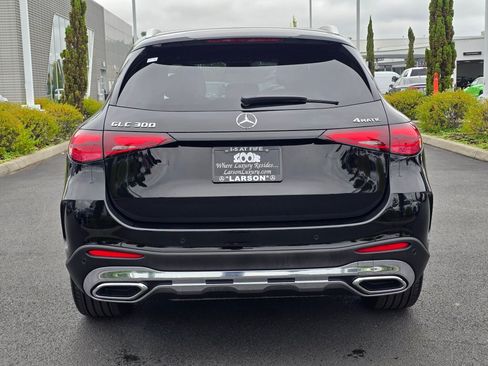 Used 2026 Mercedes-Benz GLC 300 4MATIC image 5