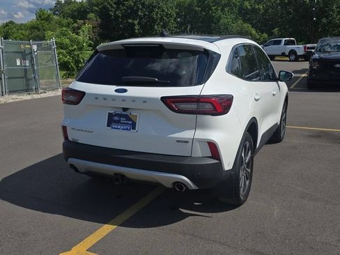 Certified 2023 Ford Escape Platinum w/ Premium Technology Package AWD/4WD image 4