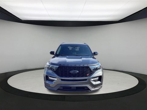 Used 2020 Ford Explorer ST w/ ST Street Pack AWD/4WD image 3