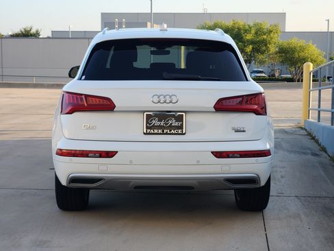 Used 2018 Audi Q5 2.0T Premium Plus w/ Premium Plus Package AWD/4WD image 6