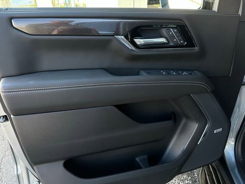 New 2026 GMC Yukon XL Elevation image 11