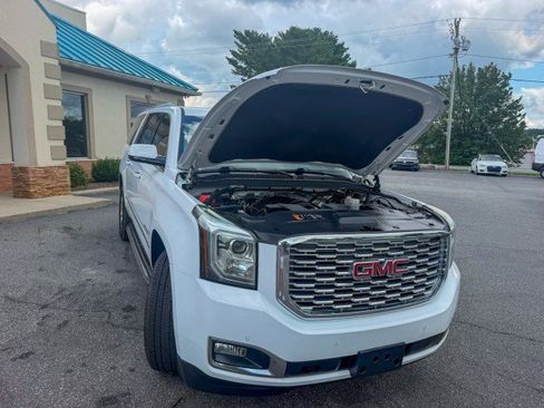 Used 2018 GMC Yukon XL Denali RWD image 29