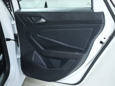Certified 2024 Volkswagen Jetta Sport FWD image 30