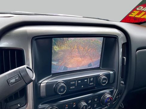 Used 2018 Chevrolet Silverado 1500 LT w/ All Star Edition AWD/4WD image 21