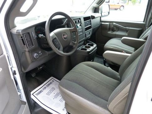 Used 2023 GMC Savana 2500 w/ Driver Convenience Package image 28