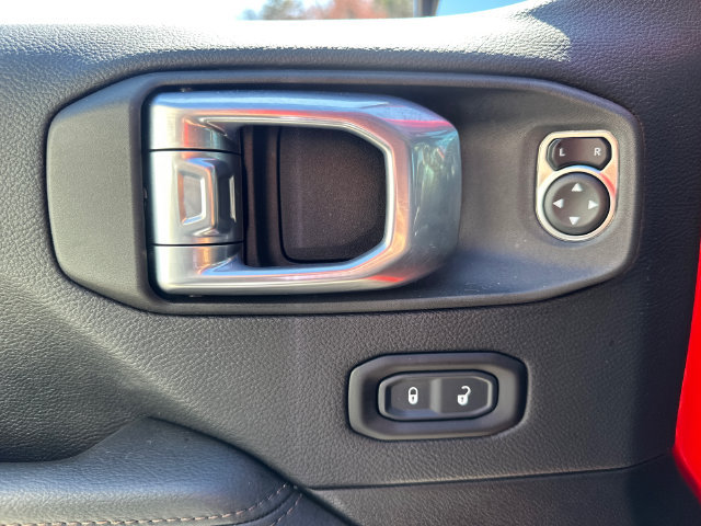 Used 2023 Jeep Wrangler Unlimited Rubicon 392 w/ Dual Door Group (Lowers Only) AWD/4WD image 29